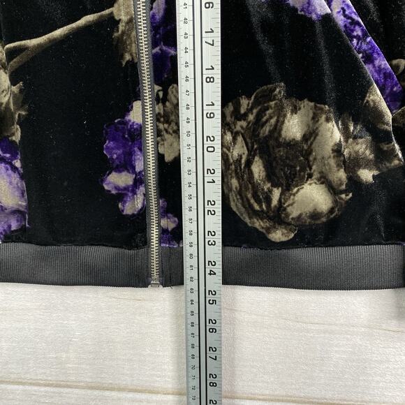 Chico's Jacket Sz 1 Womens M Black Purple Floral Velvet Full Zip Stretch Boho - Picture 5 of 10